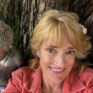 Meet your Posher, Sydnie